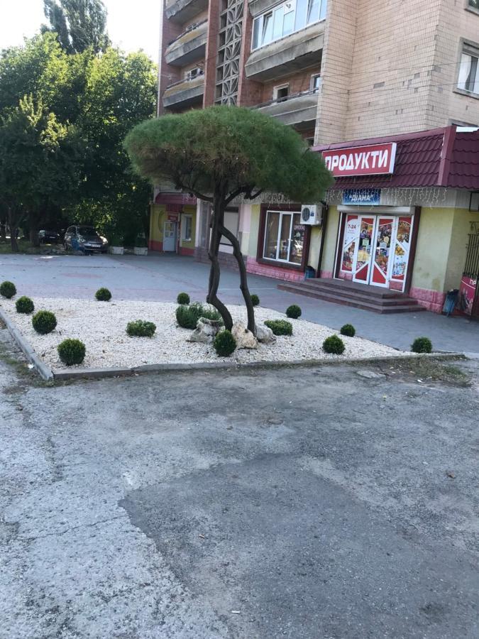 Чудова Квартирка В Кам'Янці -Подільському Kamianets-Podilskyi Exterior foto