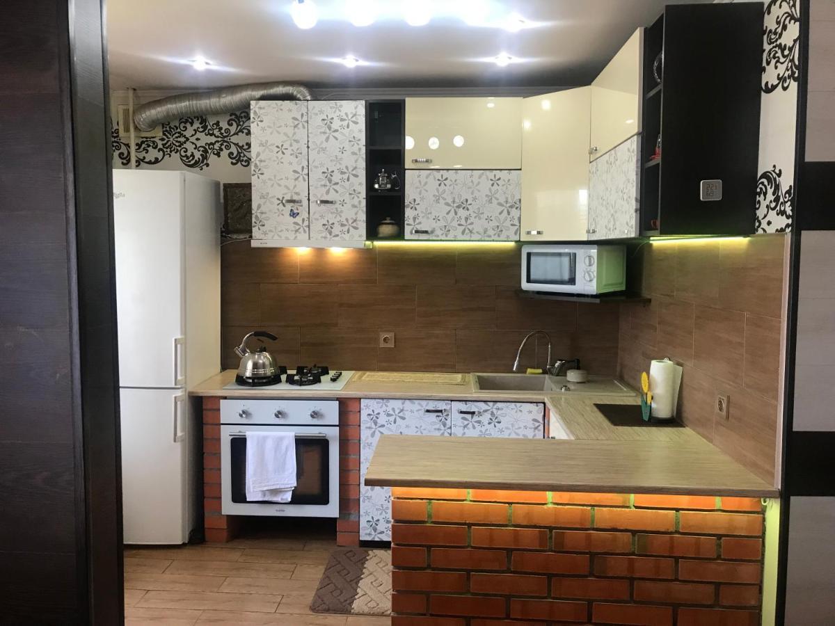 Чудова Квартирка В Кам'Янці -Подільському Kamianets-Podilskyi Exterior foto